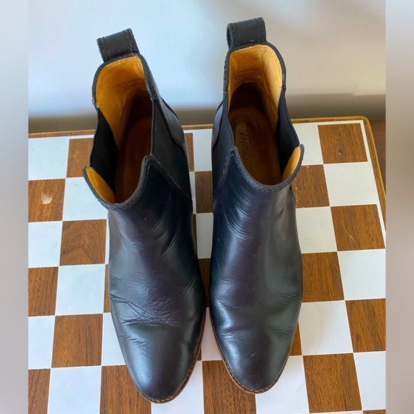Madewell Booties size 7.5 - Picture 9 of 16